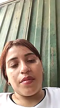 Snapshot of perlita05 chatting on 03-02-25, 07:56 perlita05 online show from 03-02-25, 07:56