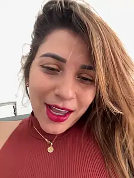 Snapshot of perlita05 chatting on 09-12-25, 07:47 perlita05 online show from 09-12-25, 07:47