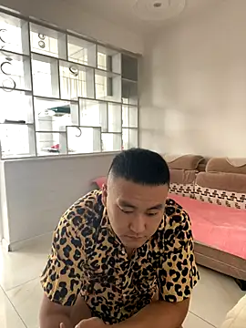 Snapshot of ShaoZian_1 chatting on 10-12-25, 01:26 ShaoZian 1 online show from 10-12-25, 01:26