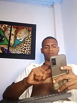 Snapshot of MAXIMO_JHONS chatting on 05-18-26, 05:02 MAXIMO JHONS online show from 05-18-26, 05:02
