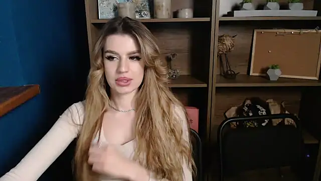 Snapshot of Your_Jessy chatting on 12-18-24, 11:51 Your Jessy online show from 12-18-24, 11:51