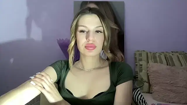 Snapshot of Your_Jessy chatting on 01-07-25, 10:30 Your Jessy online show from 01-07-25, 10:30