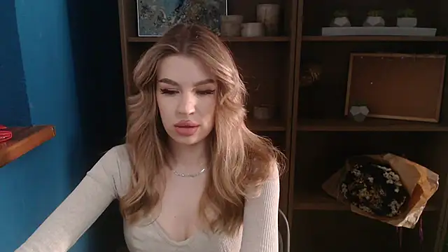 Snapshot of Your_Jessy chatting on 01-18-25, 01:40 Your Jessy online show from 01-18-25, 01:40