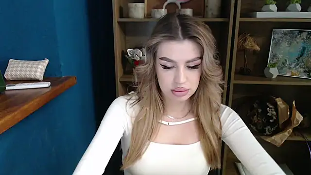 Snapshot of Your_Jessy chatting on 03-19-25, 01:40 Your Jessy online show from 03-19-25, 01:40