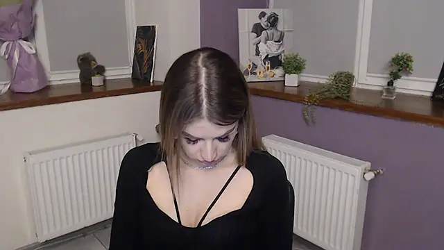 Snapshot of Your_Jessy chatting on 03-22-25, 04:04 Your Jessy online show from 03-22-25, 04:04