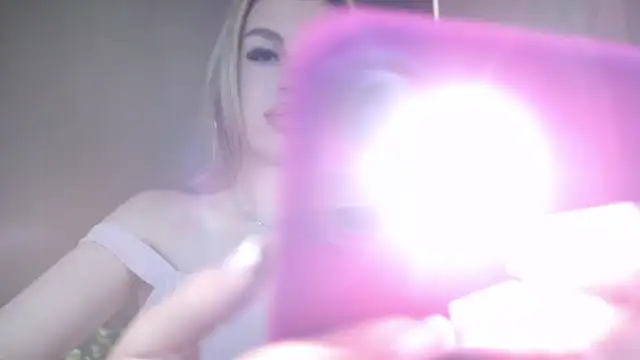 Snapshot of Your_Jessy chatting on 09-21-25, 11:12 Your Jessy online show from 09-21-25, 11:12