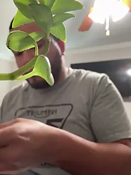 elamante03 online show from 12-31-24, 06:13