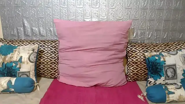 DiamondLuv29 online show from 12-30-24, 05:04