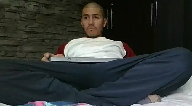 Snapshot of Sexylatin64 chatting on 02-22-25, 10:31 Sexylatin64 online show from 02-22-25, 10:31