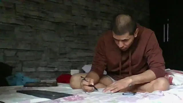 Snapshot of Sexylatin64 chatting on 02-26-26, 11:42 Sexylatin64 online show from 02-26-26, 11:42