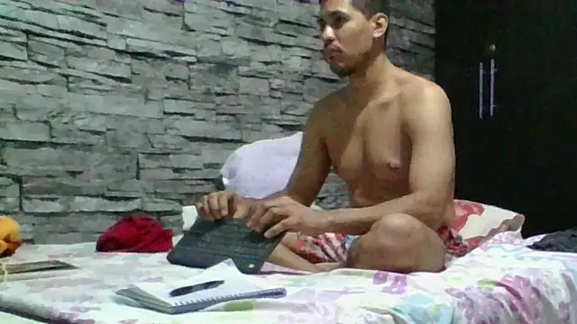 Snapshot of Sexylatin64 chatting on 03-06-26, 12:18 Sexylatin64 online show from 03-06-26, 12:18
