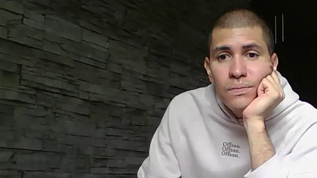 Sexylatin64 online show from 06-09-26, 03:12