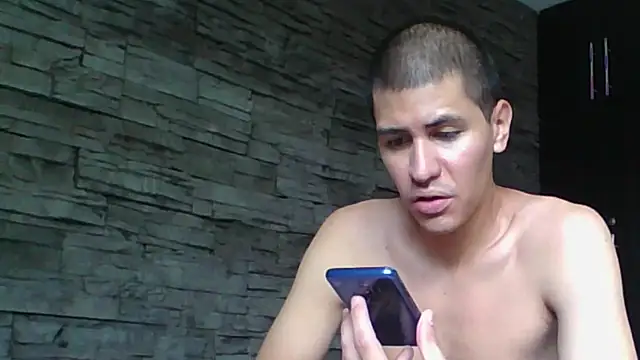 Sexylatin64 online show from 06-17-26, 03:57