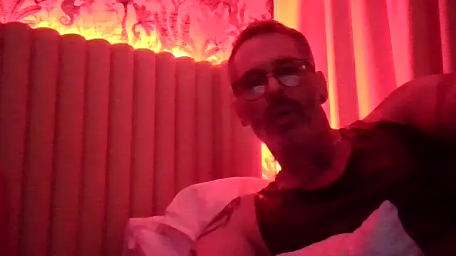 Snapshot of LIVEcamCUMDADDY chatting on 04-06-26, 02:20 LIVEcamCUMDADDY online show from 04-06-26, 02:20