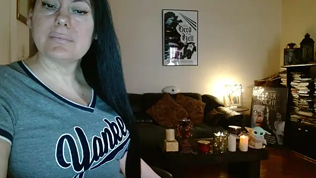 Snapshot of mandaloriangirls chatting on 02-16-26, 06:48 mandaloriangirls online show from 02-16-26, 06:48