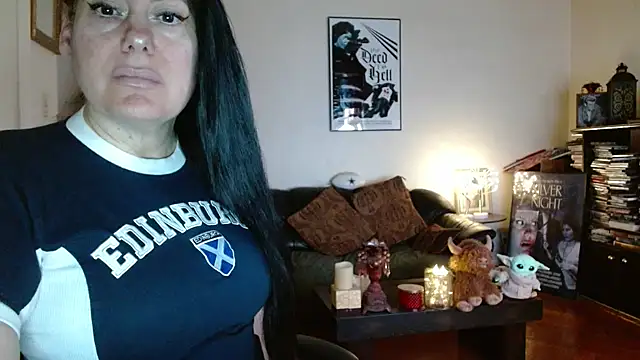 Snapshot of mandaloriangirls chatting on 02-25-26, 06:17 mandaloriangirls online show from 02-25-26, 06:17