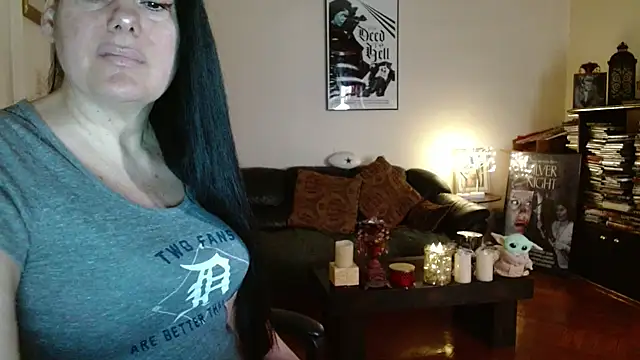 Snapshot of mandaloriangirls chatting on 03-08-26, 05:50 mandaloriangirls online show from 03-08-26, 05:50