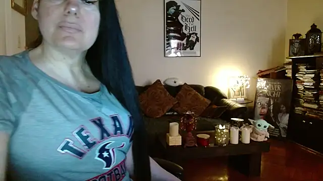 Snapshot of mandaloriangirls chatting on 03-17-26, 05:27 mandaloriangirls online show from 03-17-26, 05:27