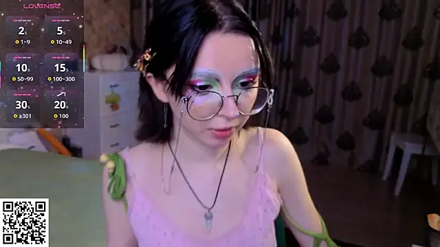 Nora Failure online show from 02-02-26, 03:55