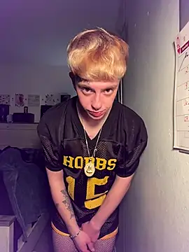 twentywithafelonyy online show from 02-24-25, 10:48