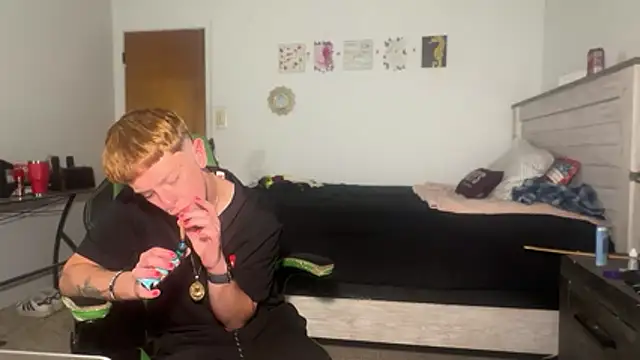 twentywithafelonyy online show from 11-07-25, 07:52