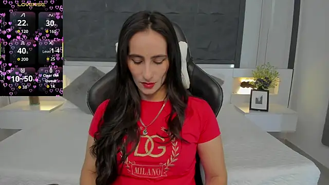 SaraGomez1 online show from 01-16-26, 02:32