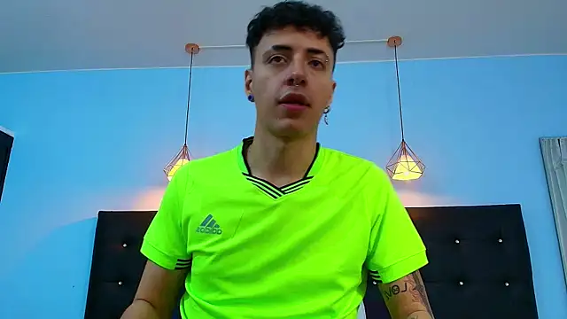 Lobo 17  online show from 01-12-25, 04:10