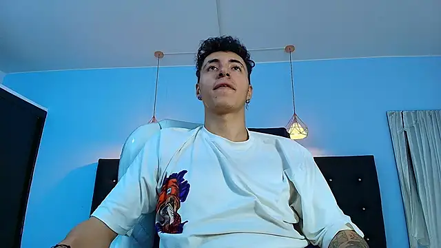 Lobo 17  online show from 01-25-25, 04:13