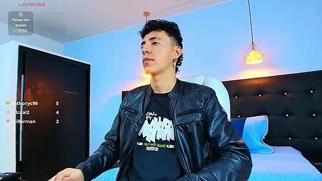 Lobo 17  online show from 02-13-25, 04:00