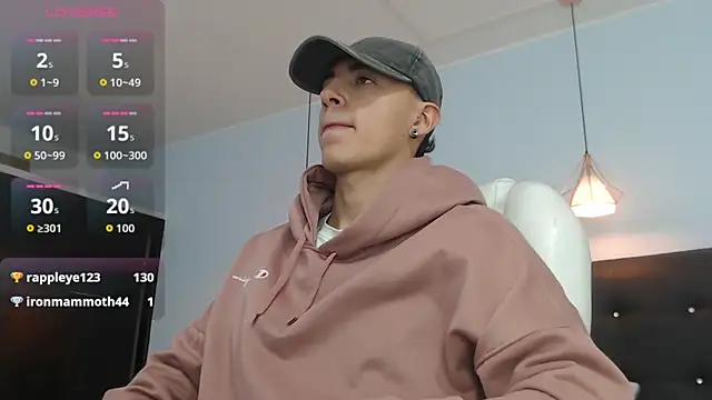 Lobo 17  online show from 10-09-25, 02:53