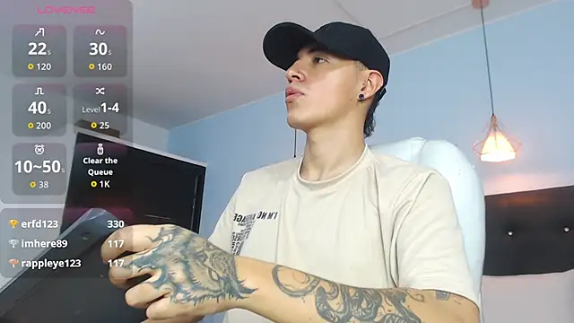 Lobo 17  online show from 10-14-25, 03:40