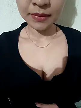 Snapshot of AssAsiancute chatting on 12-20-24, 04:46 AssAsiancute online show from 12-20-24, 04:46