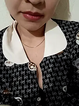Snapshot of AssAsiancute chatting on 01-24-25, 05:53 AssAsiancute online show from 01-24-25, 05:53