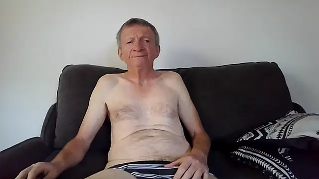 naturiste974 online show from 02-26-25, 08:59