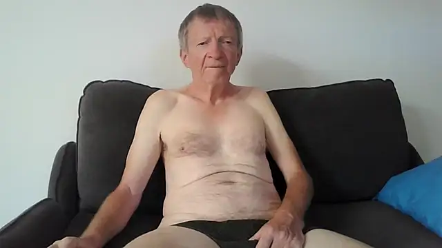 naturiste974 online show from 12-18-25, 07:58