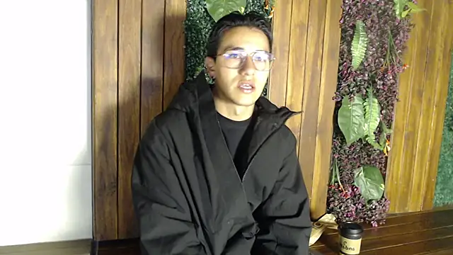 Snapshot of Andy_Joy_ chatting on 10-28-25, 11:25 Andy Joy online show from 10-28-25, 11:25