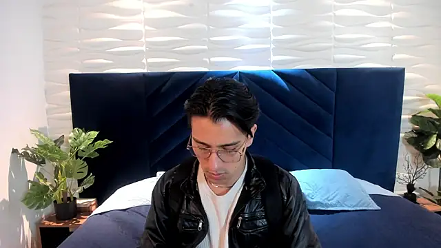Andy Joy  online show from 06-26-26, 11:03