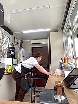 cinnabon  online show from 03-20-25, 09:48