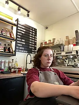 cinnabon  online show from 05-10-26, 10:42