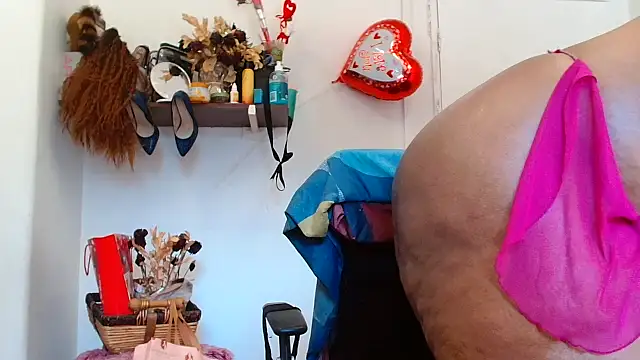 xTALLSEXYBUMx online show from 06-15-26, 09:00