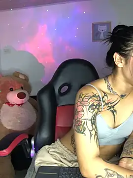 emily 22x online show from 01-07-25, 11:35