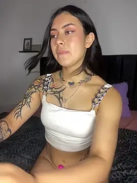 emily 22x online show from 02-15-25, 05:19