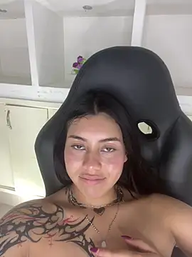 emily 22x online show from 02-21-25, 01:33