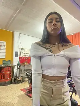 emily 22x online show from 10-07-25, 11:13