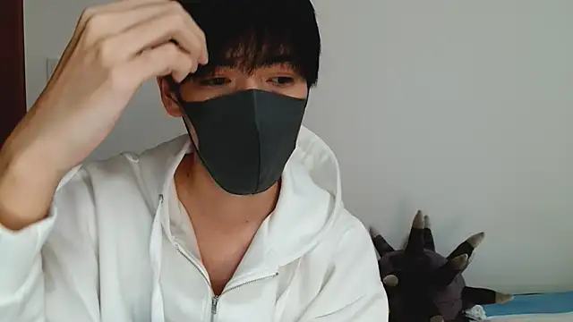 itsme LEON online show from 03-19-25, 04:55