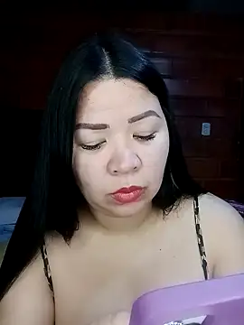 Chantal lopez online show from 12-20-25, 04:36