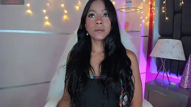 Amber villalobos  online show from 12-27-24, 03:31