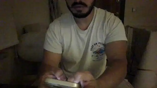 Snapshot of DateMike94 chatting on 09-21-25, 09:16 DateMike94 online show from 09-21-25, 09:16