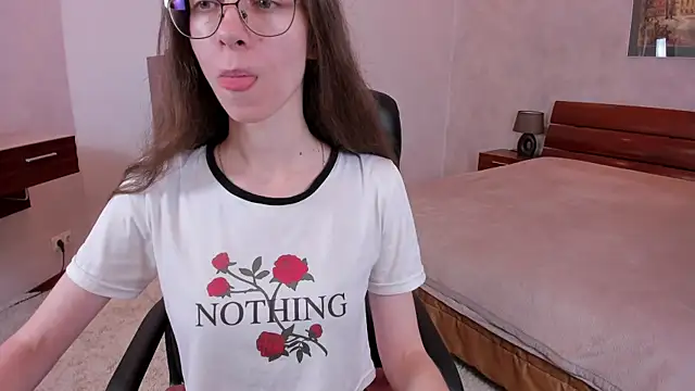 Snapshot of Pantyhose_Mila chatting on 10-05-25, 07:12 Pantyhose Mila online show from 10-05-25, 07:12