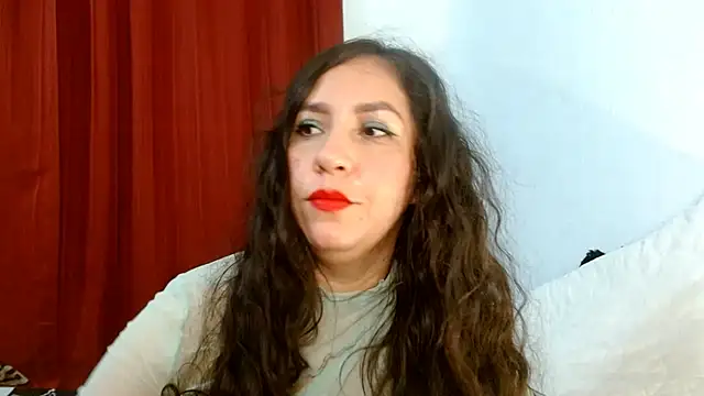 Snapshot of naihroby chatting on 02-23-25, 05:34 naihroby online show from 02-23-25, 05:34